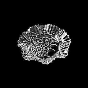 Crimped Serving Bowl, Federal Glass, Pioneer Pattern, Fruit Design, Fruit Bowl, Centerpiece