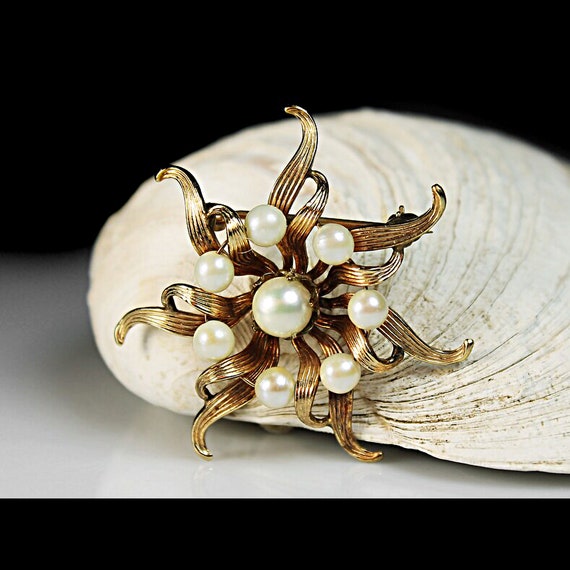 Cultured Pearl Brooch, A & Z Chain, 12K Gold Filled, Signed, Locking C Clasp, Textured Leaf, Fashion Pin