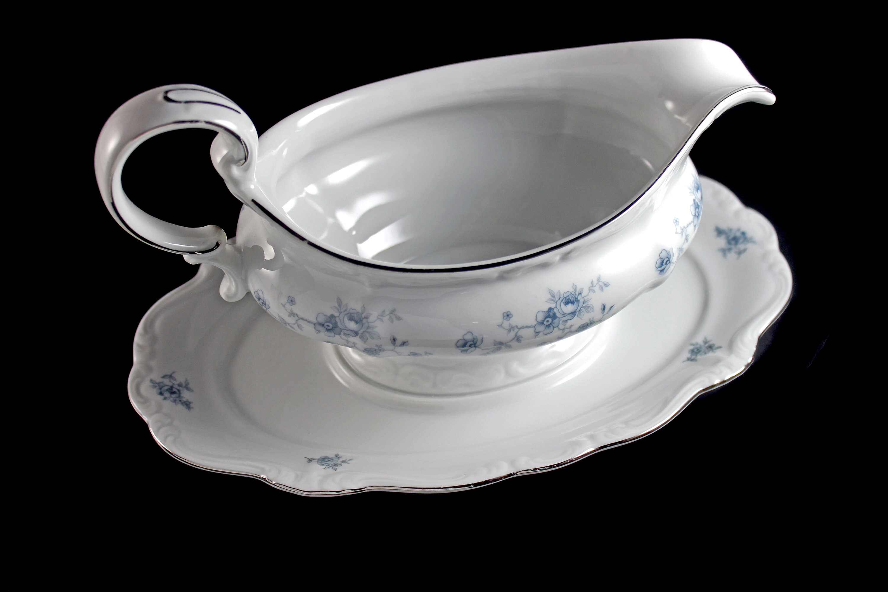 Gravy Boat, Johann Haviland, Blue Garland, Bavarian Backstamp, Floral