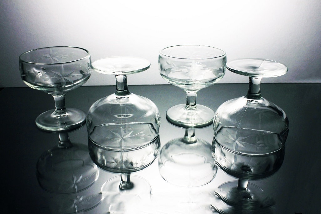 Etched Sherbet Dessert Dishes, Wheel Cut, Star Flower Pattern, Fruit