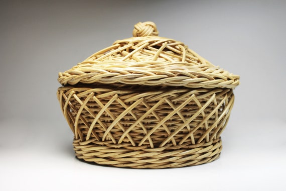 Covered Round Wicker Basket, Decorative, Storage, Home Decor, Handmade, Intricately Woven