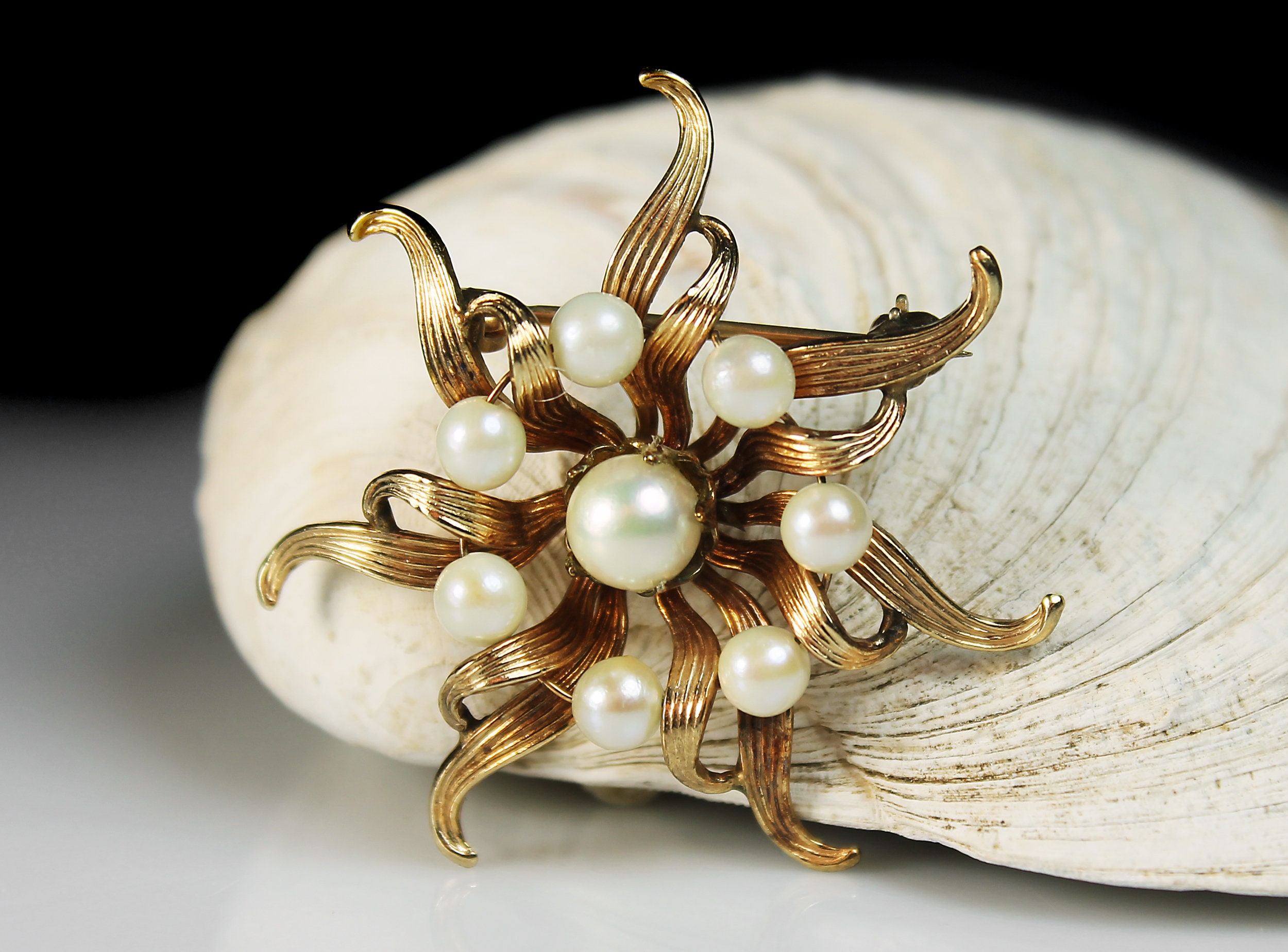 Cultured Pearl Brooch A & Z Chain 12K Gold Filled Signed -  UK