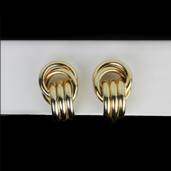 Clip-On Knot Earrings, Gold Tone, Costume Jewelry, Unsigned, Fashion Jewelry