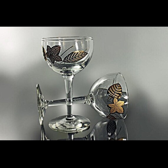 Liquor Cocktail Glasses, Libbey Rock Sharpe, Gold Leaves Pattern, Cocktail Stemware, Set of 2