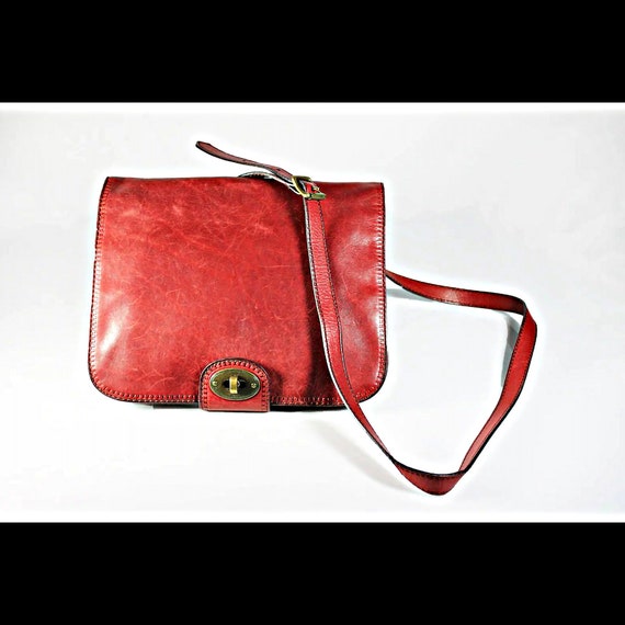 Red Leather Crossbody Bag, Fossil Keyhole, Shoulder Bag, Saddle Bag, Adjustable Strap