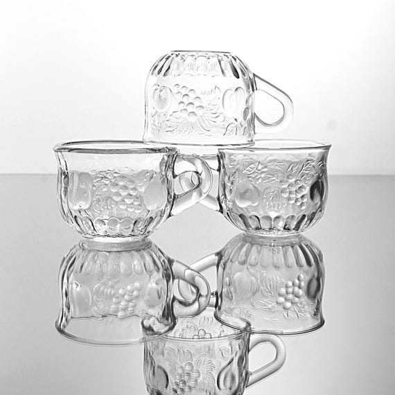 Jeannette Glass Punch Cups – Fruit Clear Pattern – Set of 3 - Mid Century Glass Cups