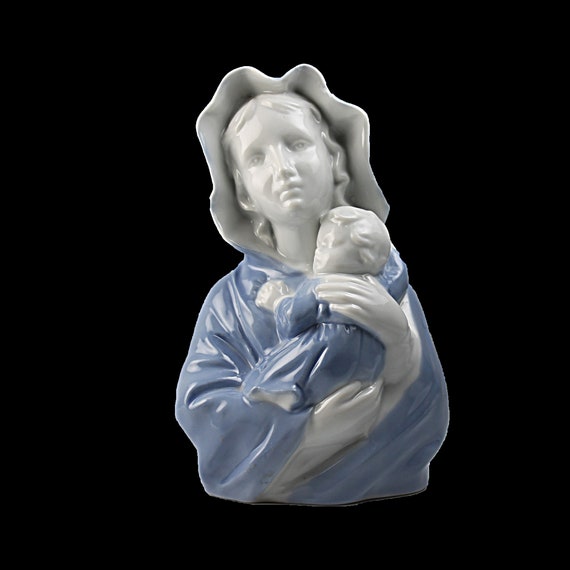 Madonna and Child Figurine, Reginart, Blue and White, Religious, 6 Inch