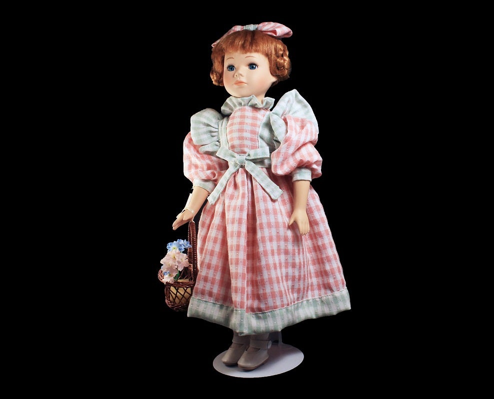 Así doll 57 cm - Pepa with geometric shapes dress and red bow - Dolls And  Dolls - Collectible Doll shop