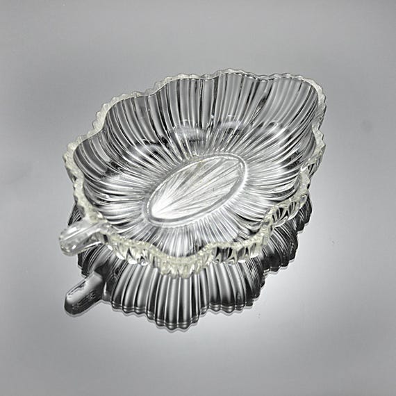 Federal Glass Leaf Dish, Nut or Candy Bowl, Leaf-Shaped Serving Dish