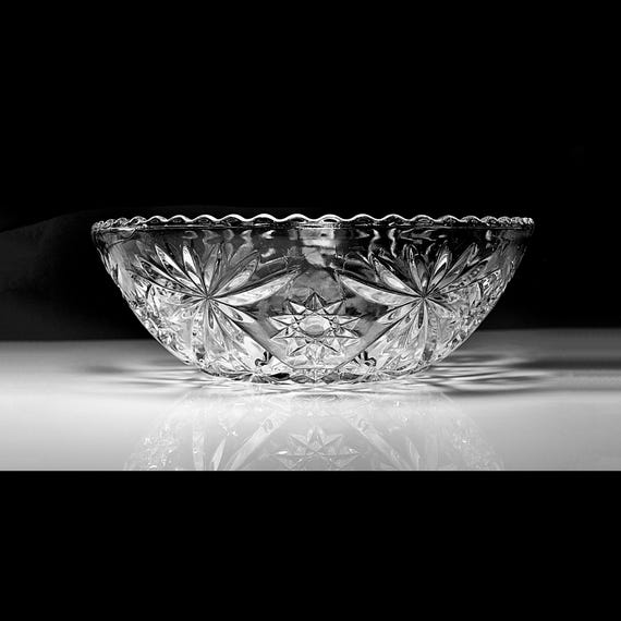 Anchor Hocking Prescut Star of David Salad Bowl - 10 Inch Pressed Glass Serving Bowl