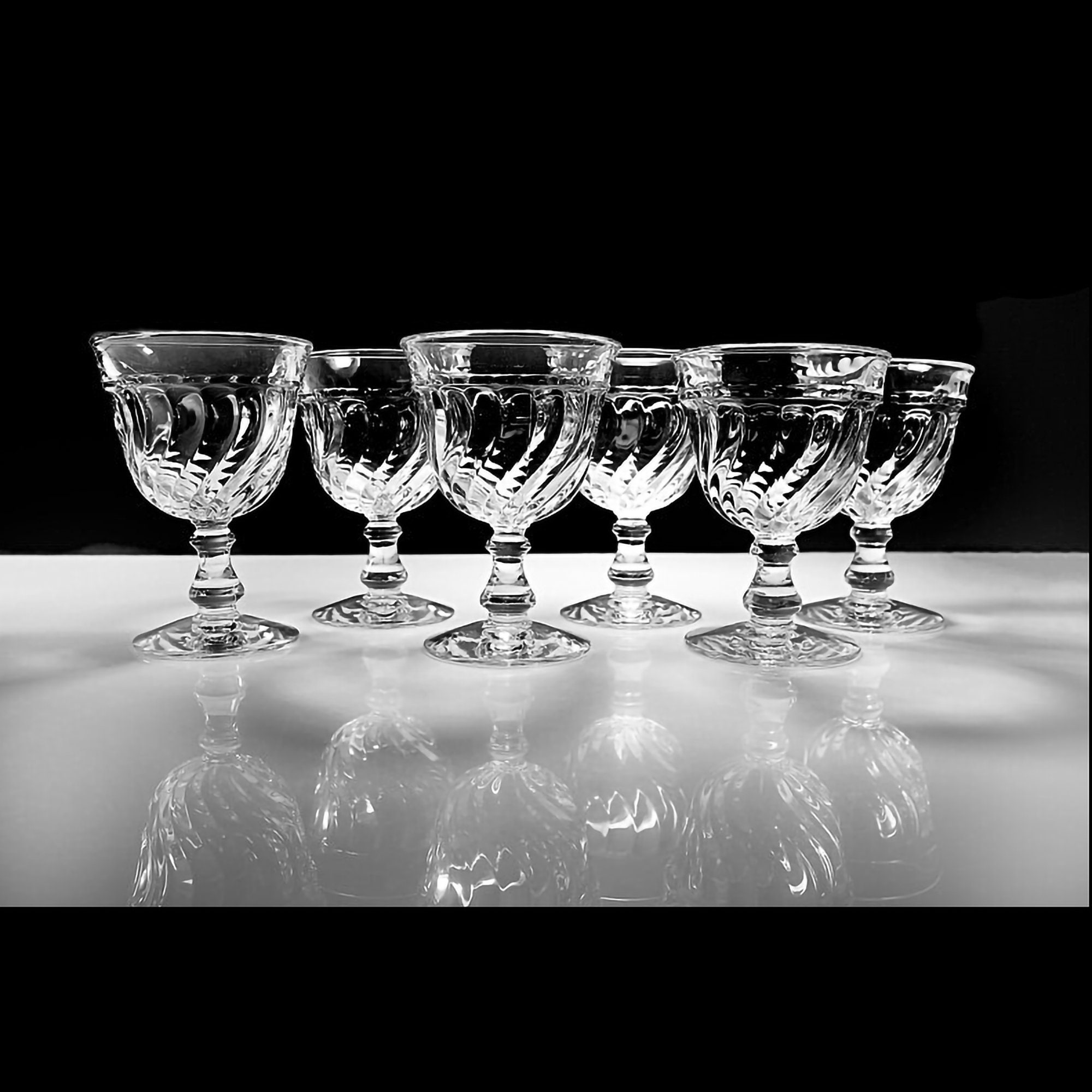 Crystal Wine Glassware from Baccarat, 1950s, Set of 12 for sale at Pamono