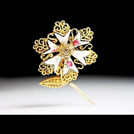 Guilloche Enamel Flower Brooch, Gold Tone, Locking C Clasp, Fashion Pin, Costume Jewelry, Collectible