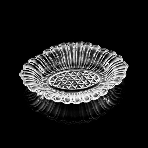 Anchor Hocking Pickle Dish, Relish Bowl, Pressed Glass, Oval Serving Bowl, Loops and Diamonds