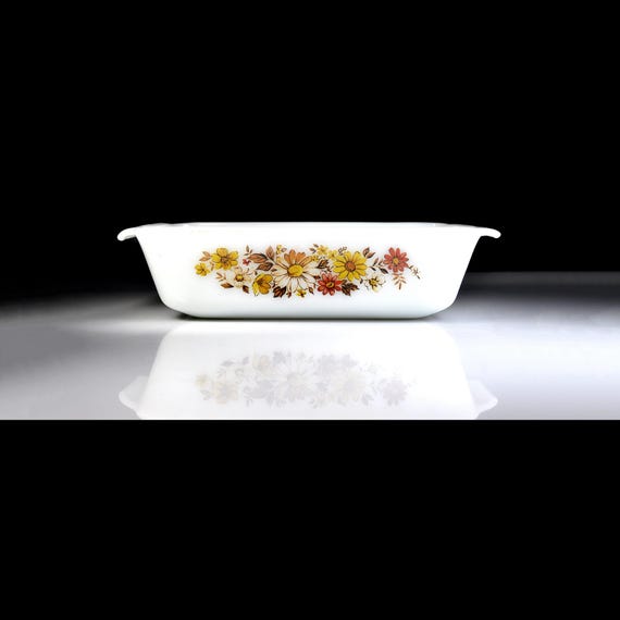 Anchor Hocking Vintage Baking Dish, Daisy Floral, Ovenware, USA