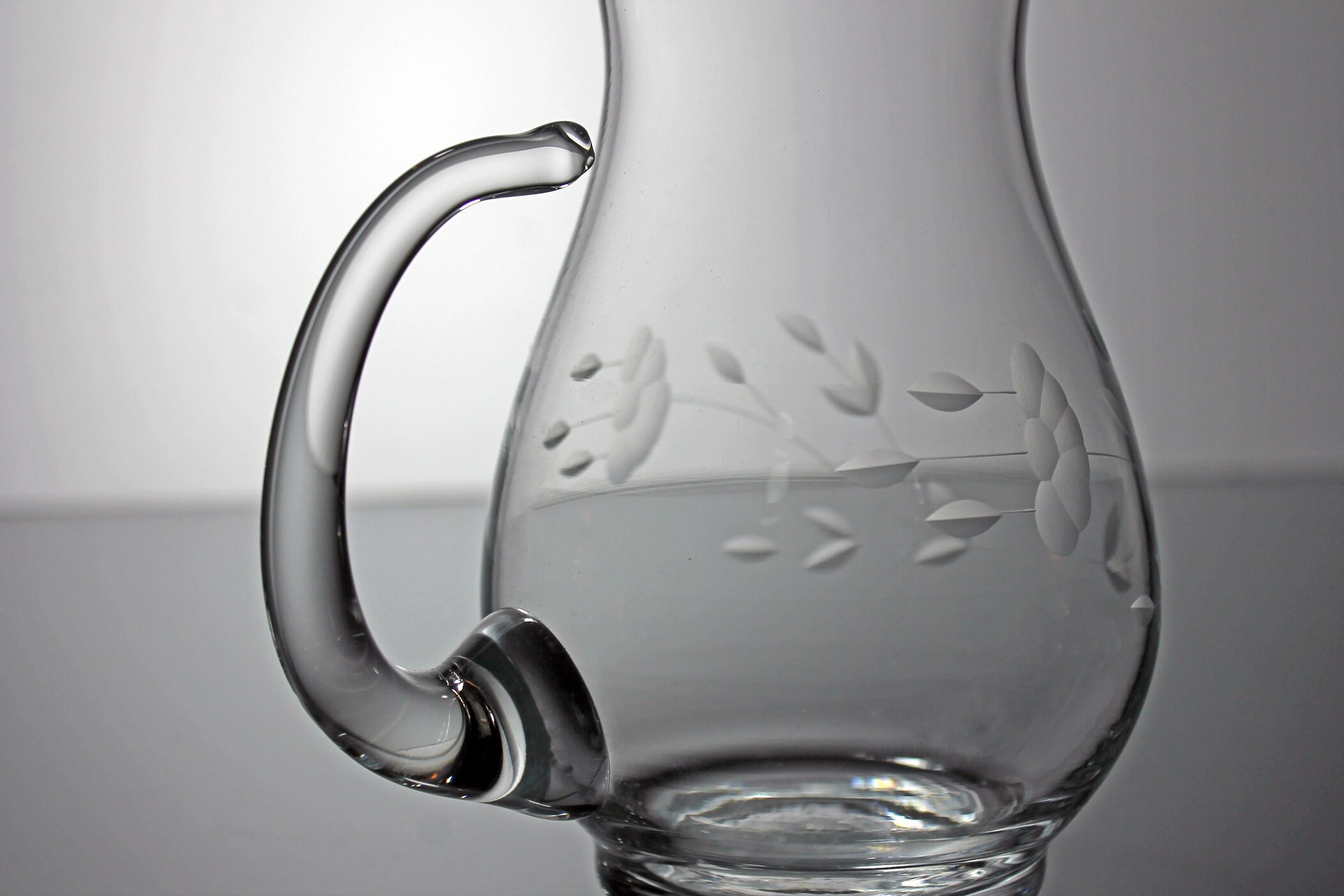 Etched Floral Pitcher, Princess House, Heritage, Ice Lip, Glass Jug, 16