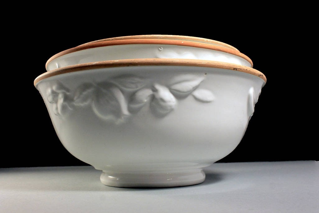 Nesting Bowls, CWC Pottery, Italian Pottery Set of 3, Mixing Bowls