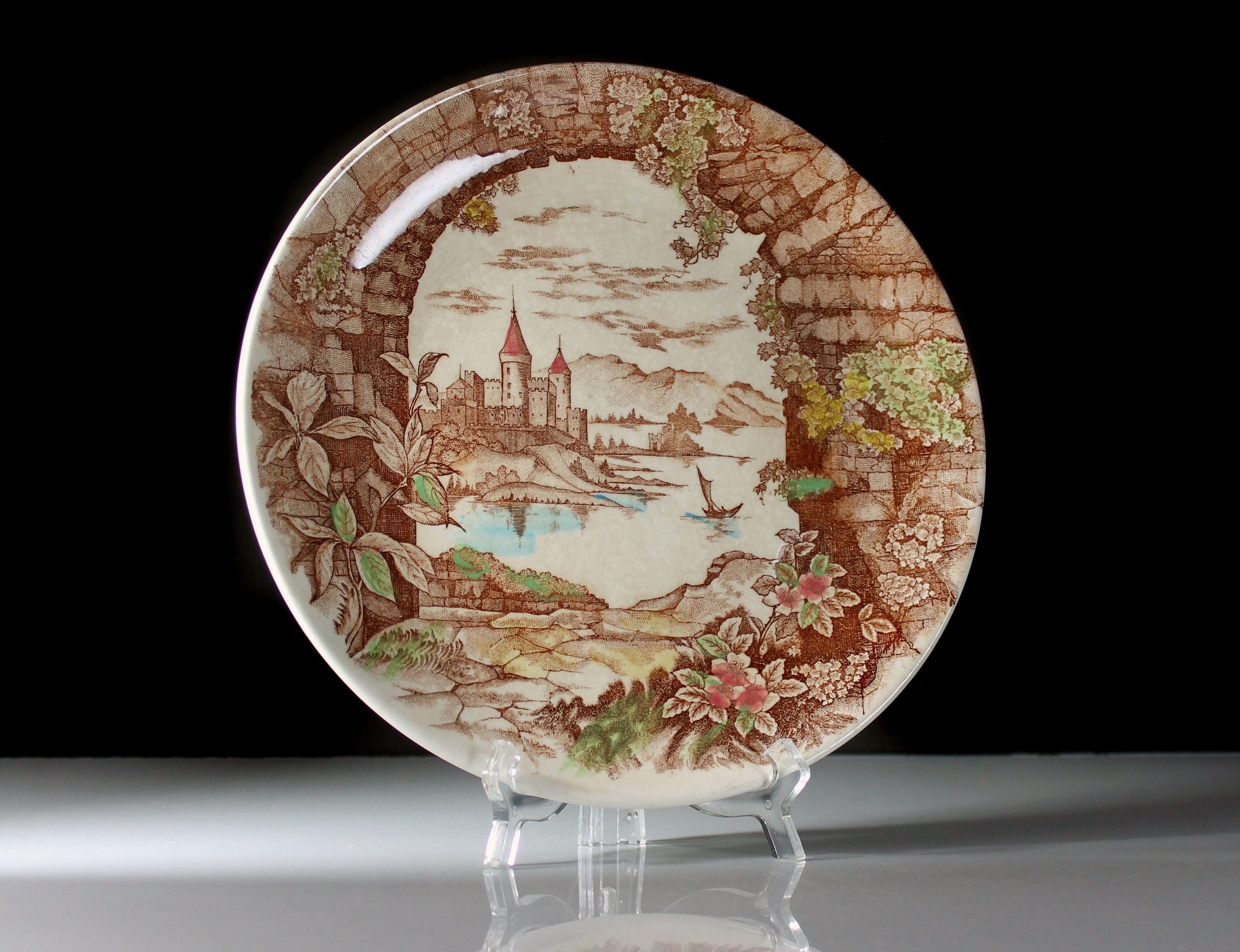 Dinner Plate, Castle Harbor, Ucagco China, Japan