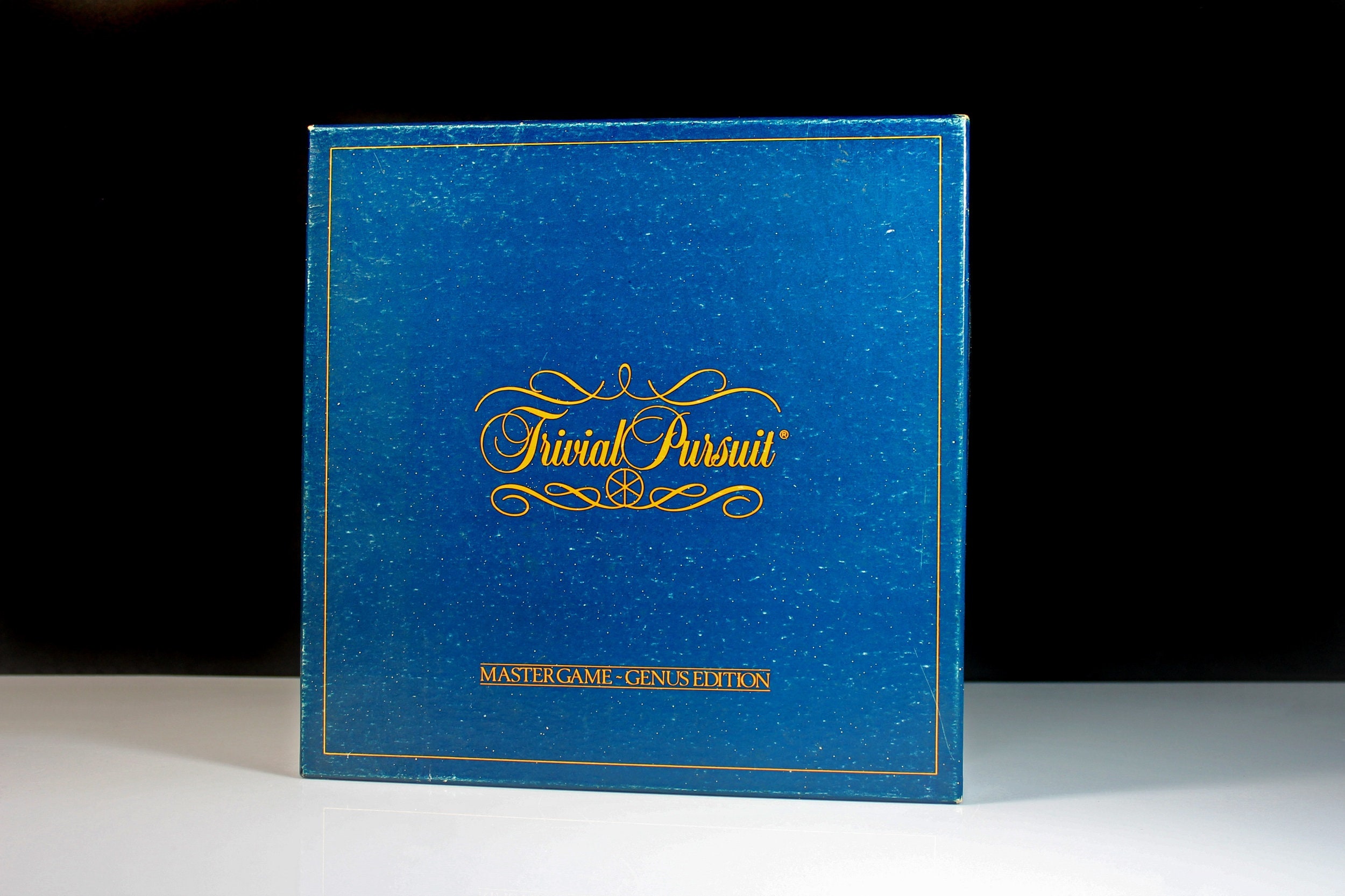 Trivial Pursuit Genus Edition 1995 - Trivial Pursuit by Parker