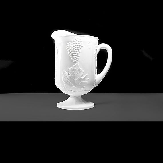 Colony Harvest Milk Glass 64 oz Pitcher with Ice Lip and Grapevine Design – 10 Inch – Excellent Condition