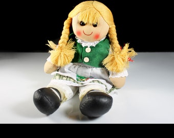 Soft Body Doll, Gerhardshofen, Toy, Octoberfest Doll, 15 Inch