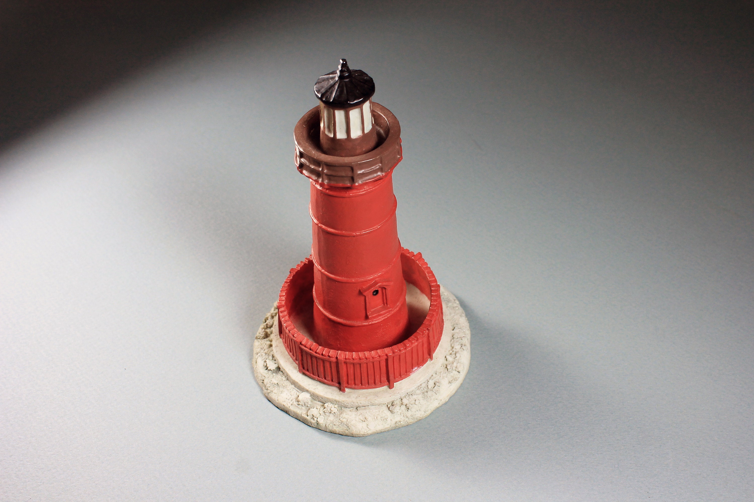 Lighthouse Figurine, Scaasis Originals, Inc. Jeffrey's Hook NY, Hand