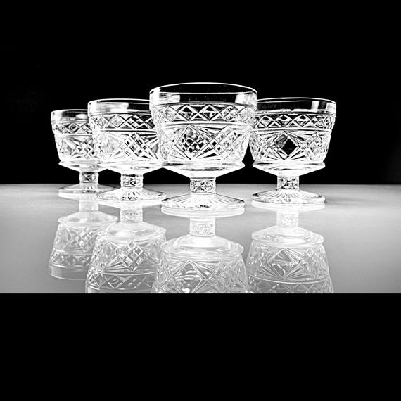 Hazel Atlas Big Top Peanut Butter Tall Sherbet Glasses, Set of 4