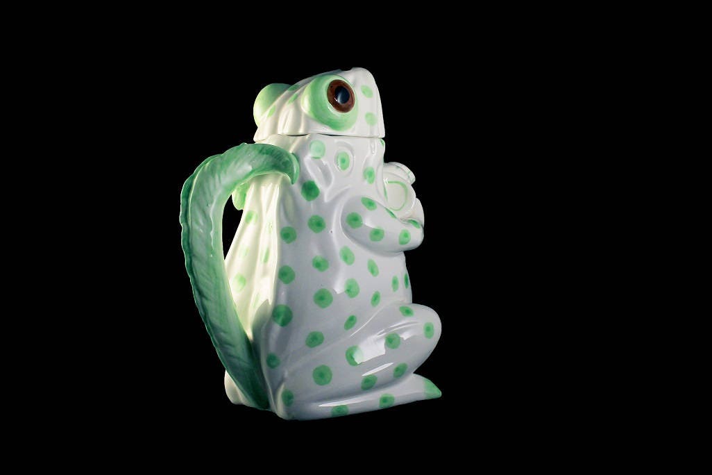 Teapot, Frog Shaped, Green and White, Whimsical, Porcelain, 3 Cup