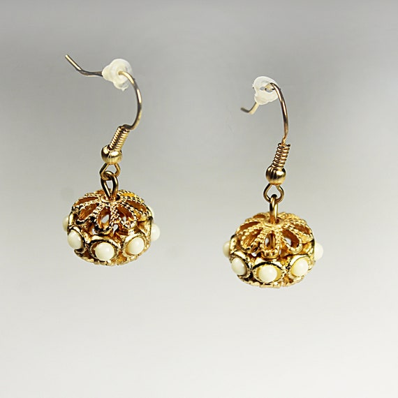 Filigree Ball Dangle Earrings, Faux Pearl, Gold Tone, French Hooks, Costume Jewelry, Collectible