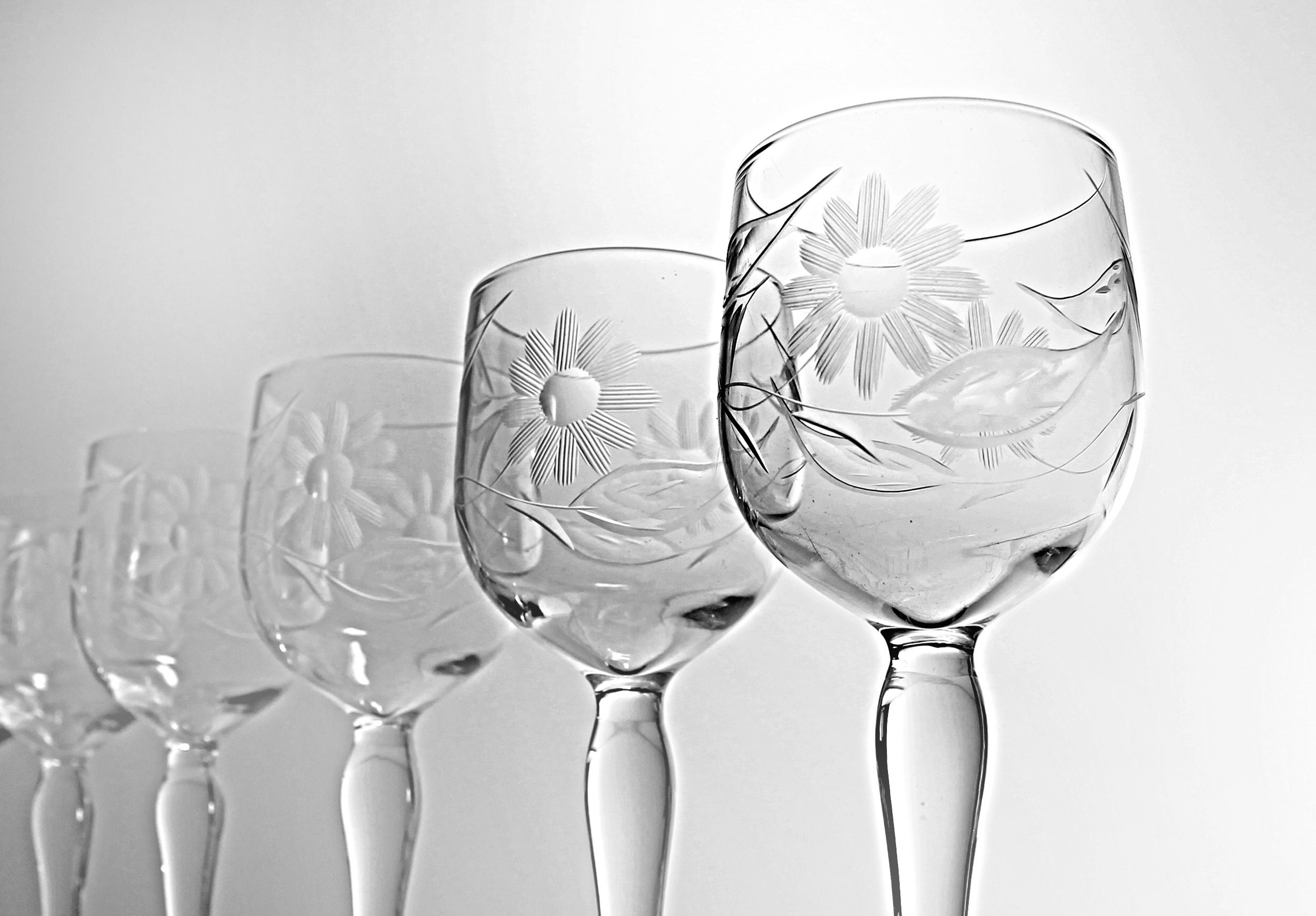 Etched Crystal Cordial Glasses, Gastonbury Lotus, Flower and Leaf
