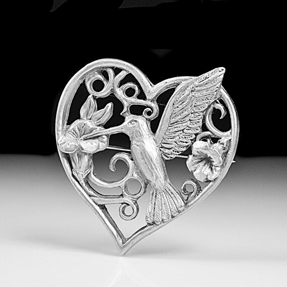 Spoontiques Pewter Hummingbird Heart Brooch - Womans Gift - Collectible Jewelry
