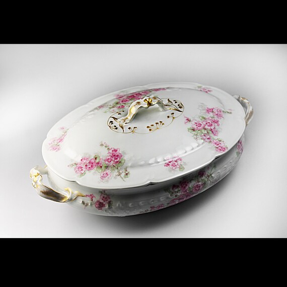 Antique Covered Vegetable Bowl, Gerard, Dufraisseix & Abbot (GDA), Limoges, France, Pink Floral, Gold Trimmed