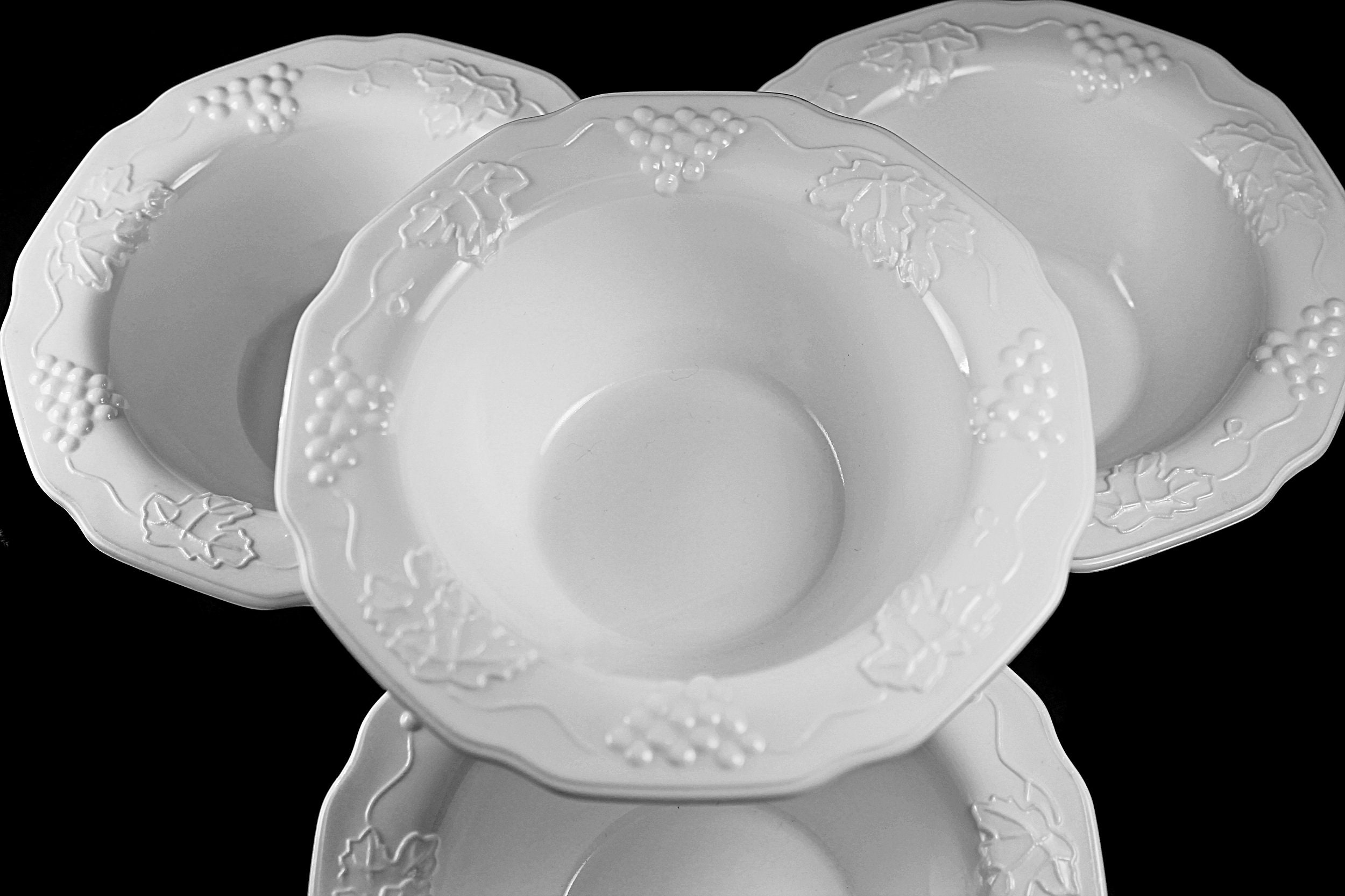 Colony Cereal Bowls, Milk Glass, Harvest Pattern, Set of 4, Hard to Find