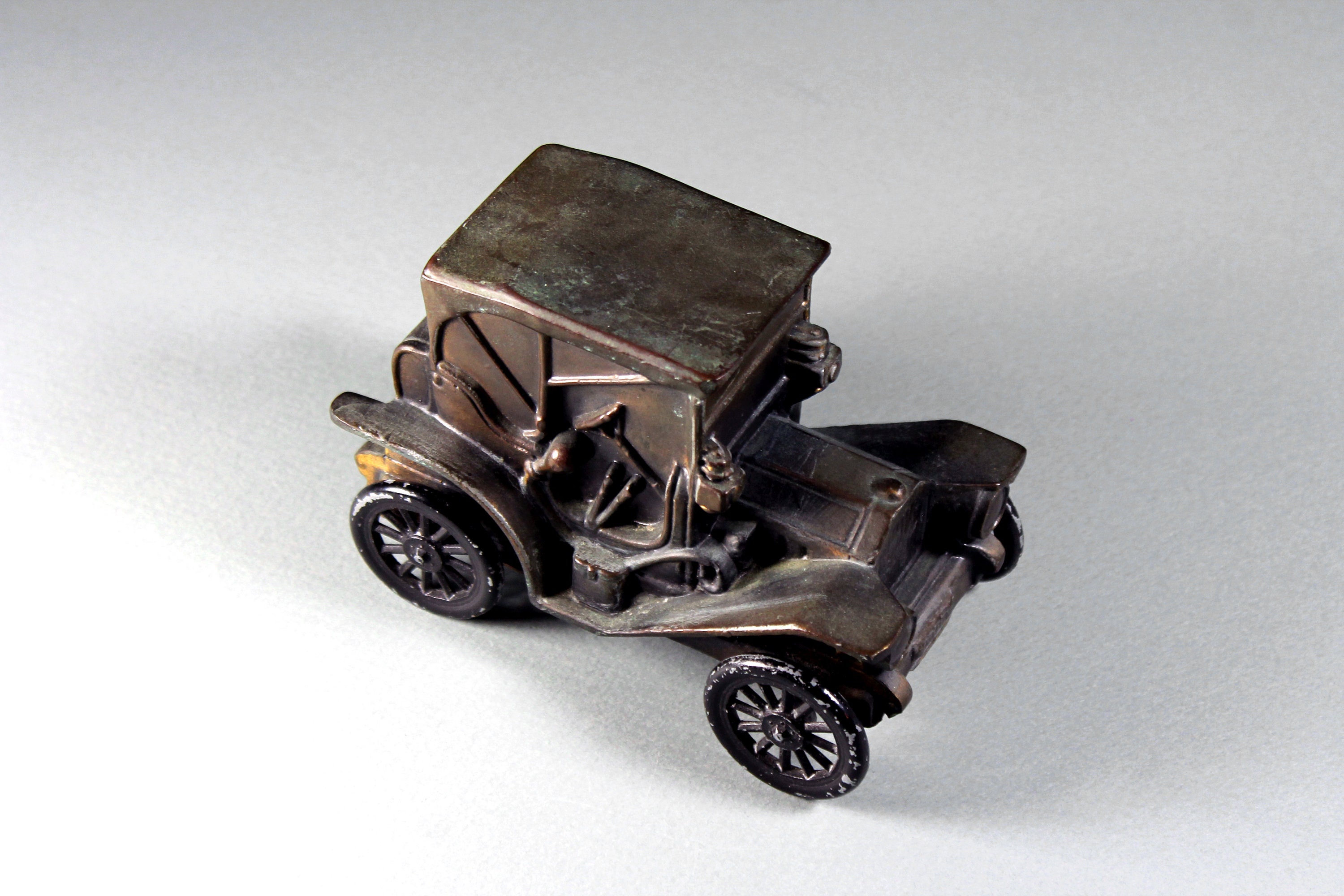 banthrico inc car bank 1974