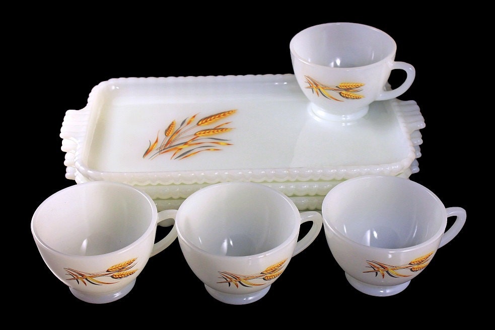 Anchor Hocking Snack Set, Wheat Pattern, Set of 4, Cups and Plates, 8