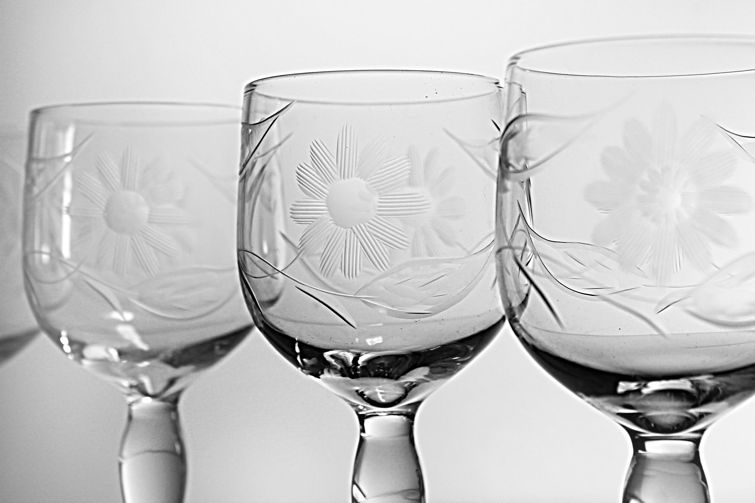 Etched Crystal Cordial Glasses, Gastonbury Lotus, Flower and Leaf Pattern, Set of 6, Stemware