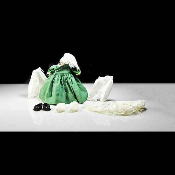 Complete Vintage Madame Alexander Irish Doll Outfit – 8 Inch International Series Clothes Set – Green Dress, Bonnet, Shoes & Accessories
