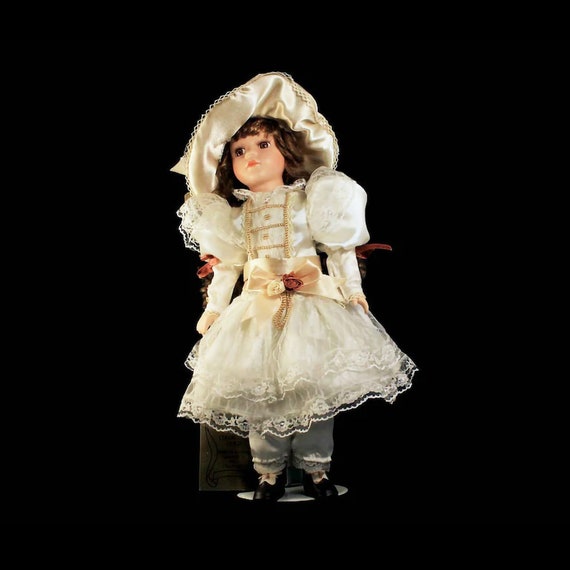 Porcelain Doll, Seymour Mann, Connoisseur Collection, Consuela, Victorian Doll, White Dress, Hand Painted, Tags Attached, 16 Inches