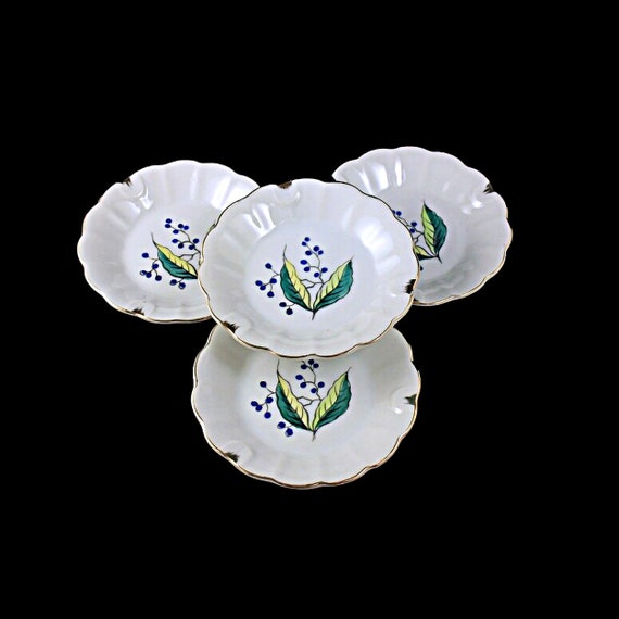 Small Porcelain Ashtrays, Set of 4, Ladies Ashtrays, Hand Painted, Leaf and Blueberry Pattern, Gold Trimmed, Made in Japan, Collectible