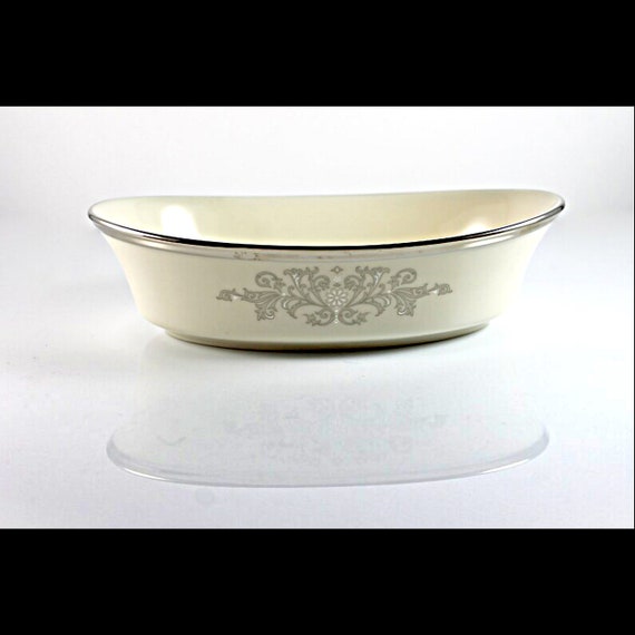 Vegetable Bowl, Lenox, Snow Lily, Discontinued, Cream Color, 8 Inch, Fine China, Like New