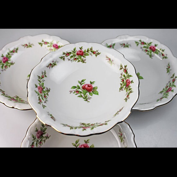 Fruit Bowls, Johann Haviland, Moss Rose, Bavarian Backstamp, Floral Pattern, Set of Four, Fine China, Dessert Bowls