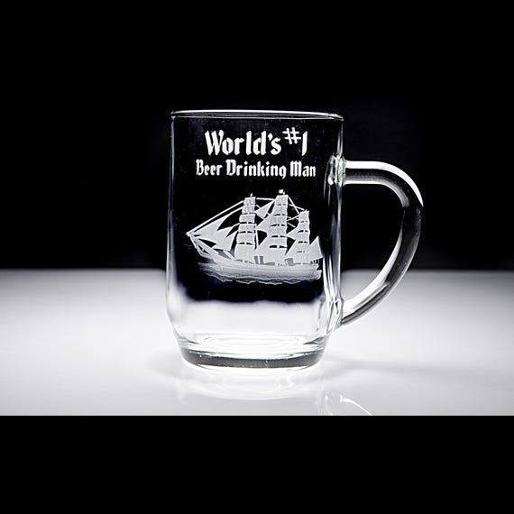 Luminarc Beer Mug – “World’s #1 Beer Drinking Man” with Clipper Ship – 16 oz Glass – Father’s Day Gift or Barware Decor