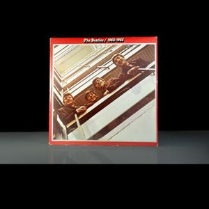 Vintage Beatles Red Album 1962 1966, Double Vinyl LP Gatefold, Apple Records, SKBO-3403