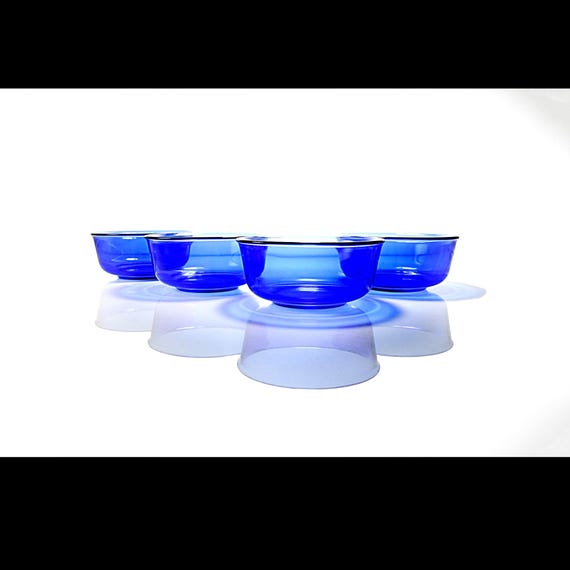 Arcoroc France Cobalt Blue Glass Bowls – 1980s French Tableware - Set of 4 - Cereal Bowls