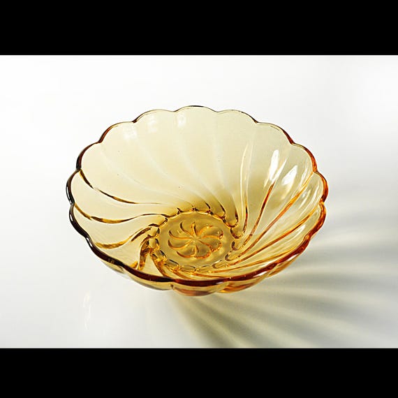 Hazel Atlas Seashell Amber Glass Bowl - 9 Inch Mid-Century Modern Swirl Design - Retro Home Decor