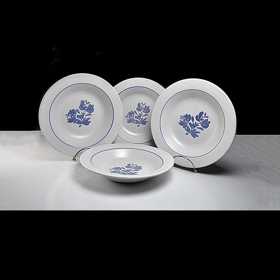Pfaltzgraff Yorktowne Soup Bowls, Set of Four, Stoneware