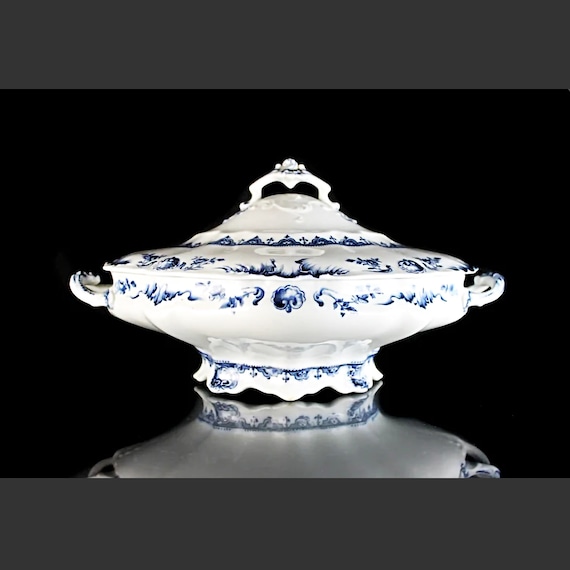 Antique Covered Vegetable Bowl, J & G Meakin, Acantha, Rare 1890s Fine China, Blue and White, Floral and Shell Pattern, Collectible