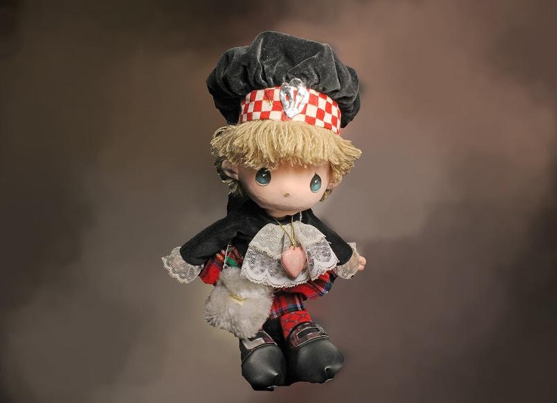 precious moments dolls 1985