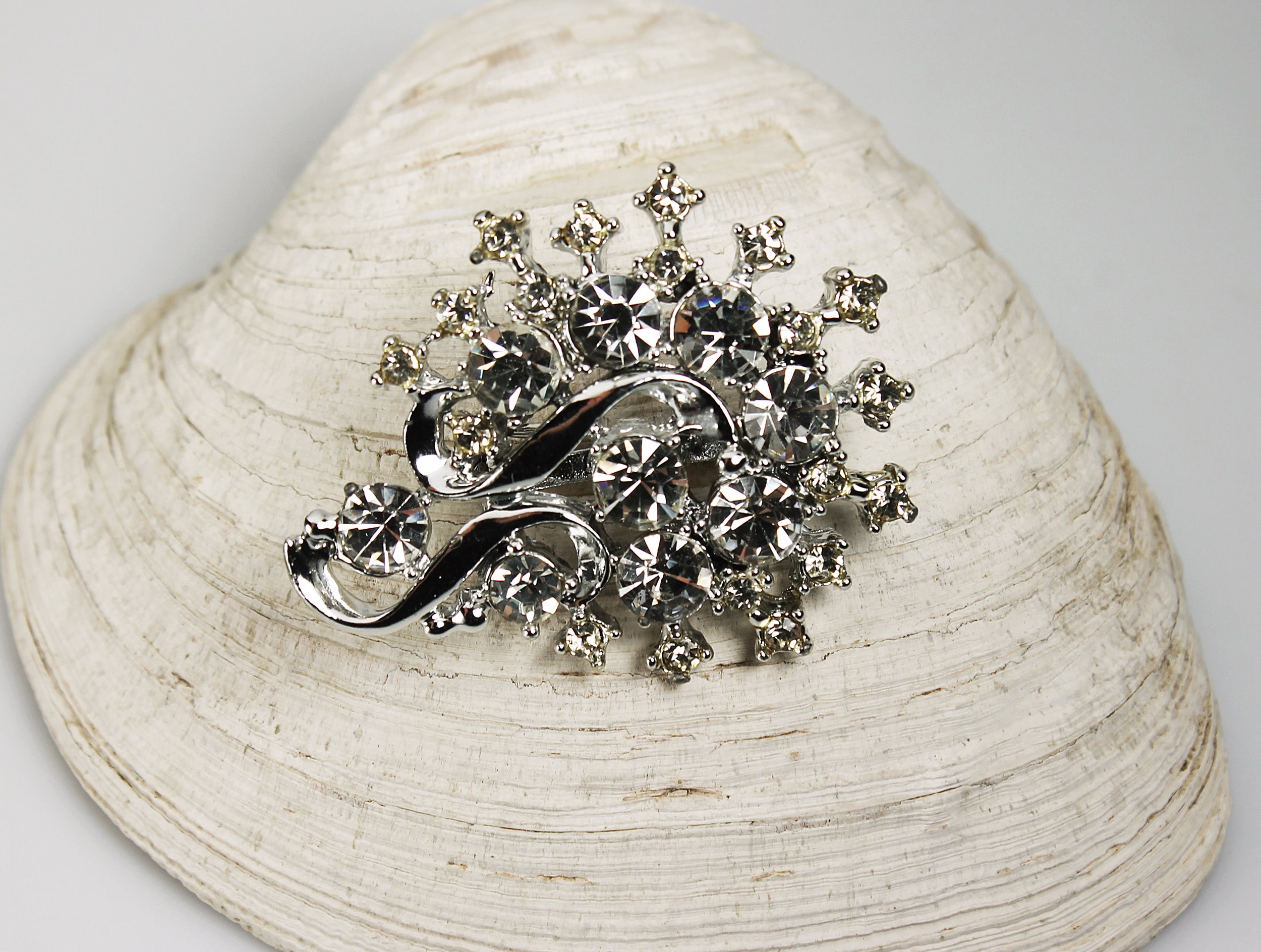 Clear Brilliant Rhinestone Brooch, Silver Tone, CClasp Closure