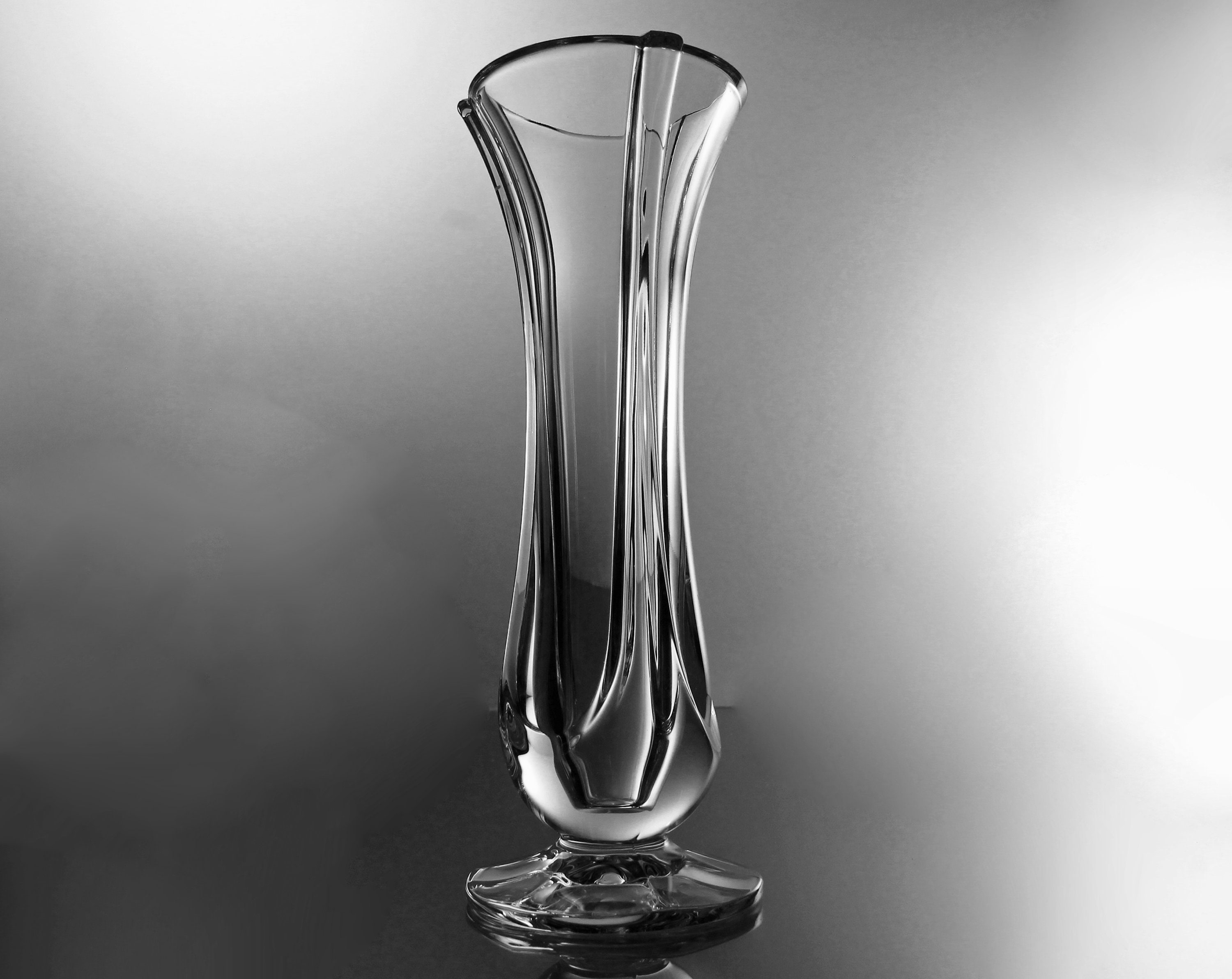 Bud Vase, Art Glass, Ribbed, Heavy Clear Glass, Accent Piece, Footed, Flower Vase