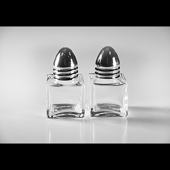 Cube Glass Salt and Pepper Shakers with Chrome Tops – 1950s-60s Diner Style - 2 Inch Mini Shaker Set